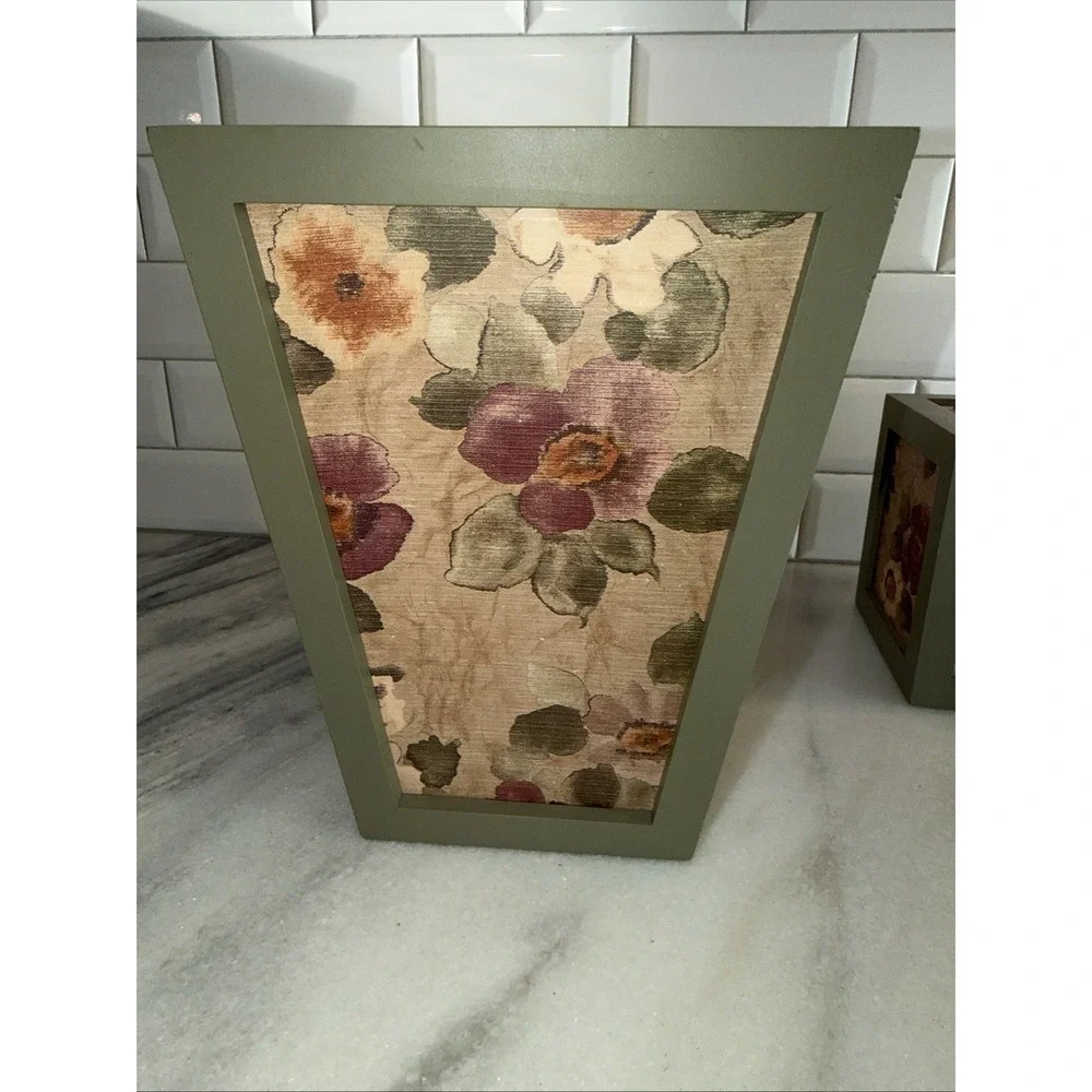 Belk Bali Wooden Tissue Cover With Matching Trash Can GW999 Olive Green